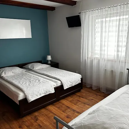 Goscinne Dudzinski Гостевой дом