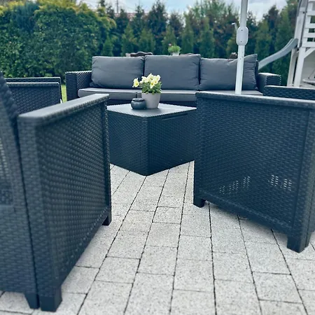 Goscinne Dudzinski Гостевой дом Лесьна