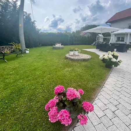 Goscinne Dudzinski Гостевой дом